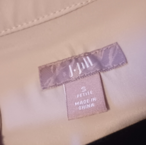 J.Jill Grey Button Front Silk Blouse Long Sleeves S Petite - Picture 6 of 7